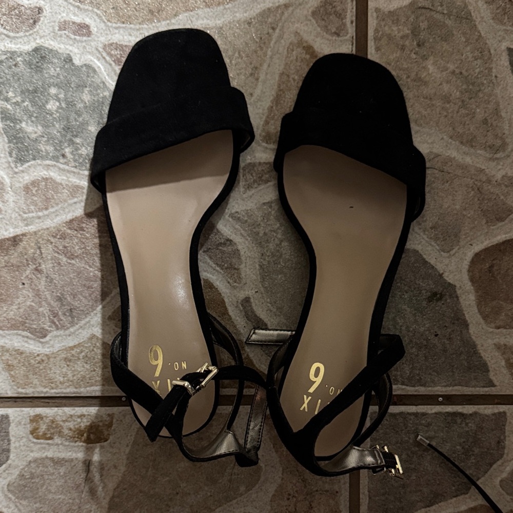 NWOT Elegant Black Women's Sandals